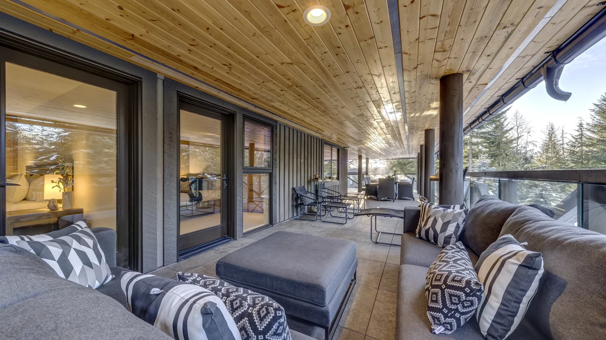 Pinnacle Ridge 03
