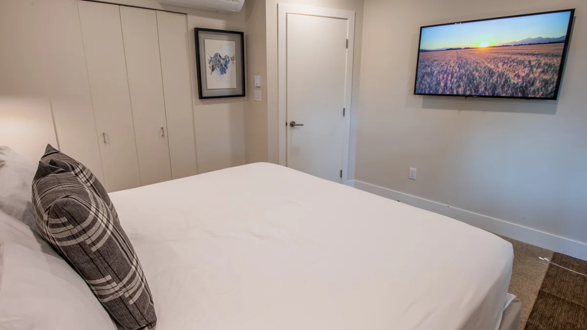 Pinnacle Ridge 23