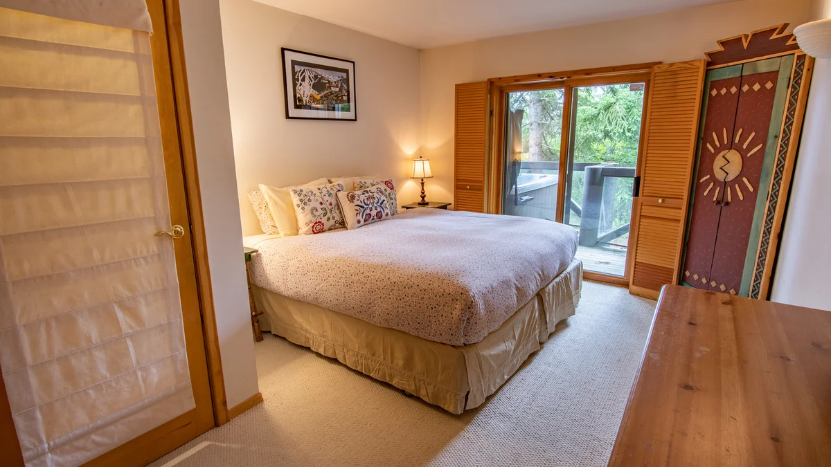Bedroom 2 - King or Two Twins