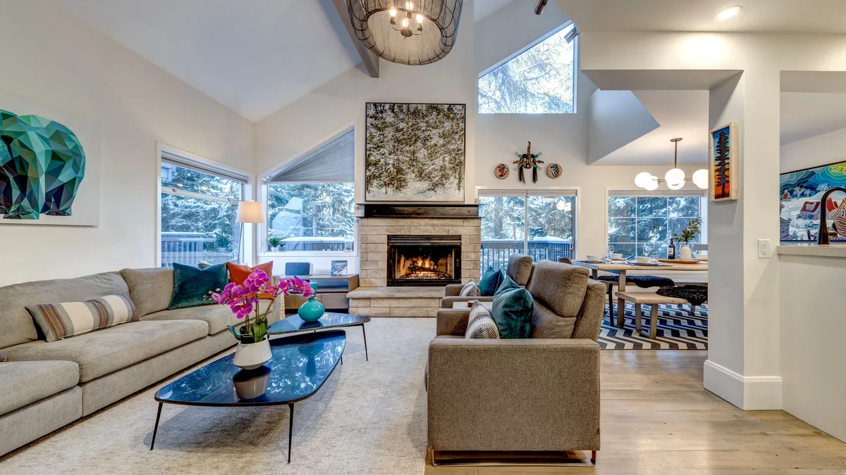 Living Room + Gas Fireplace