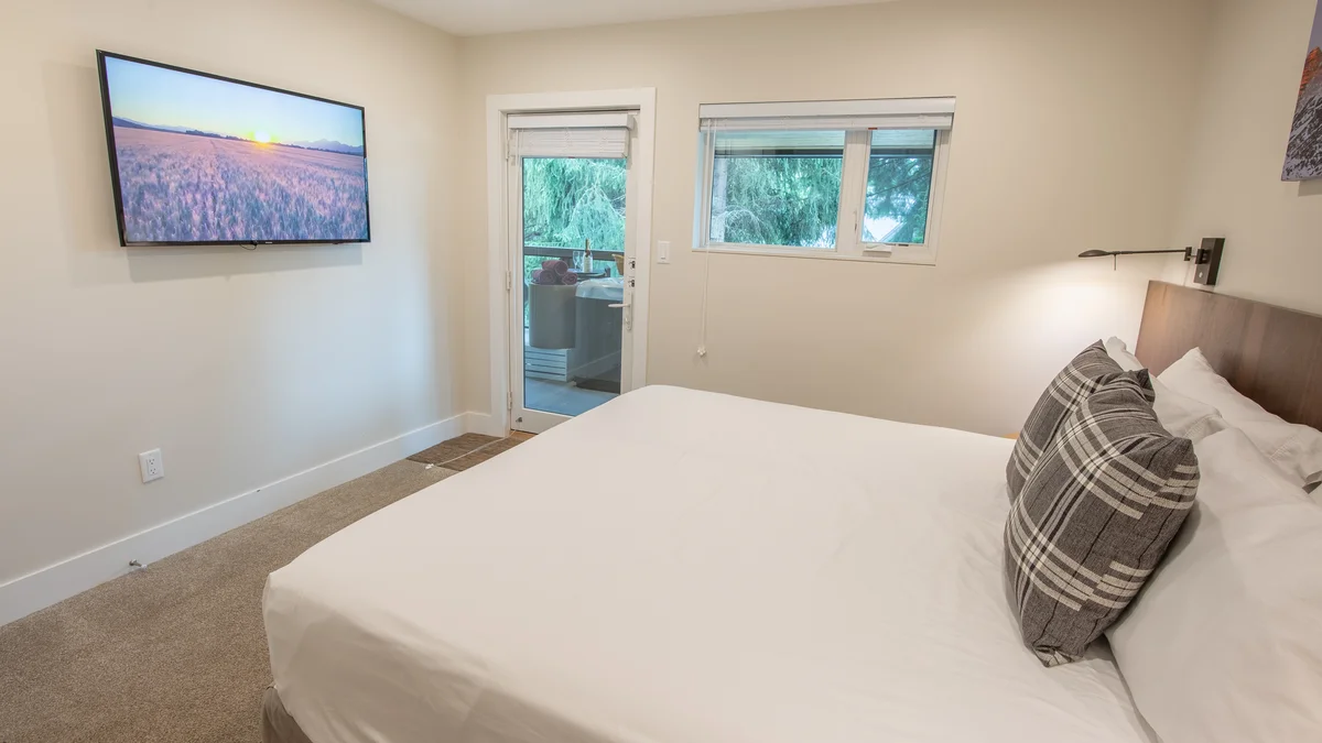 Pinnacle Ridge 23