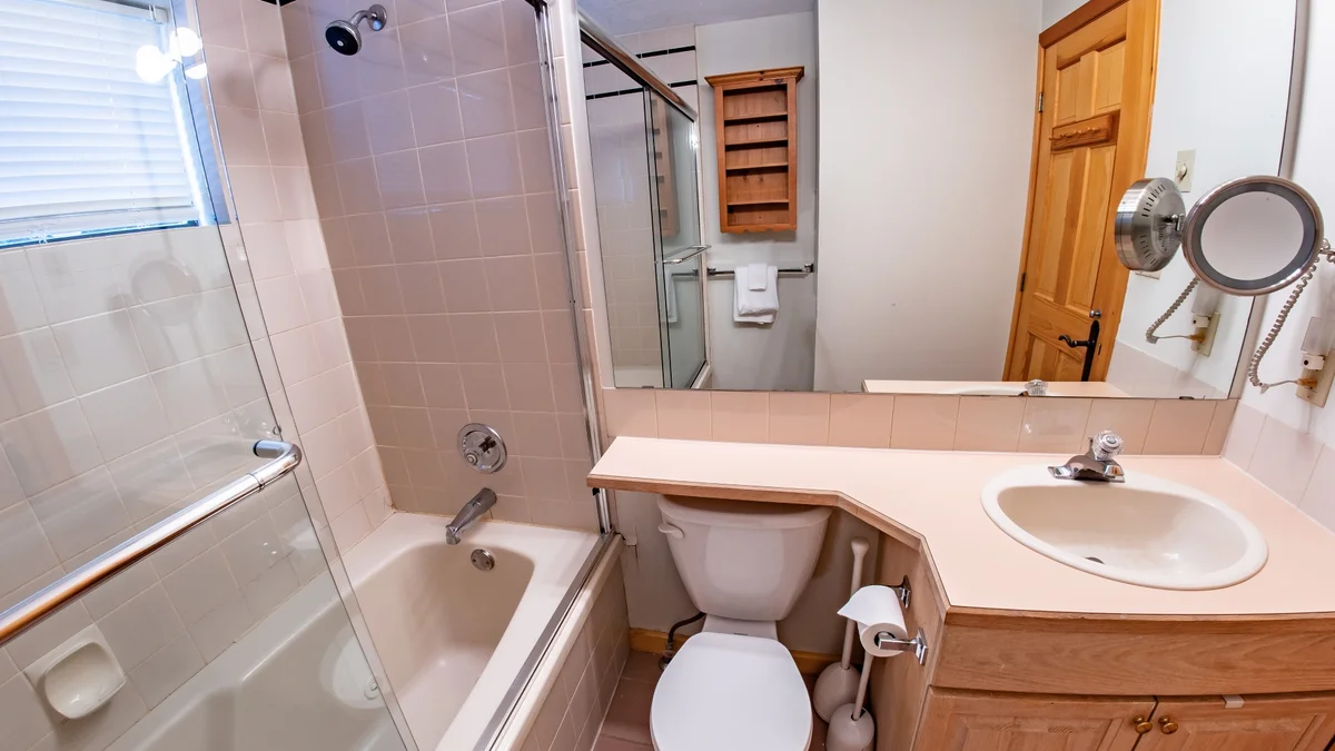 Downstairs Bathroom