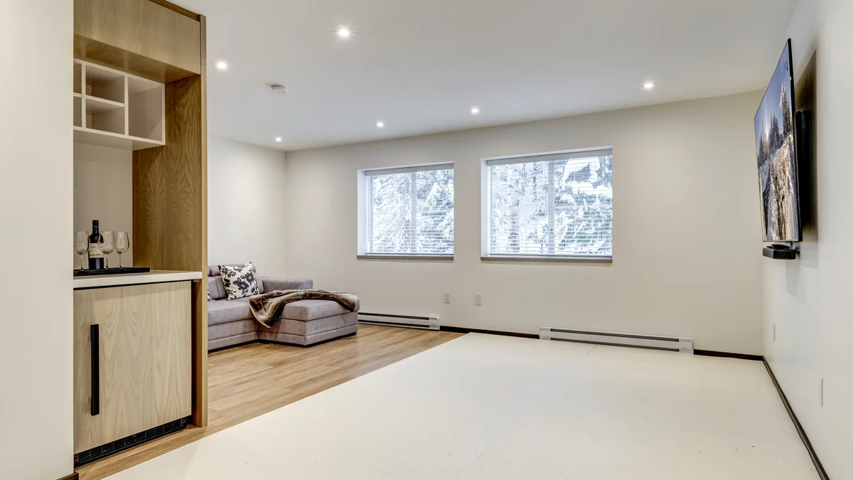 Den: Double sofa bed