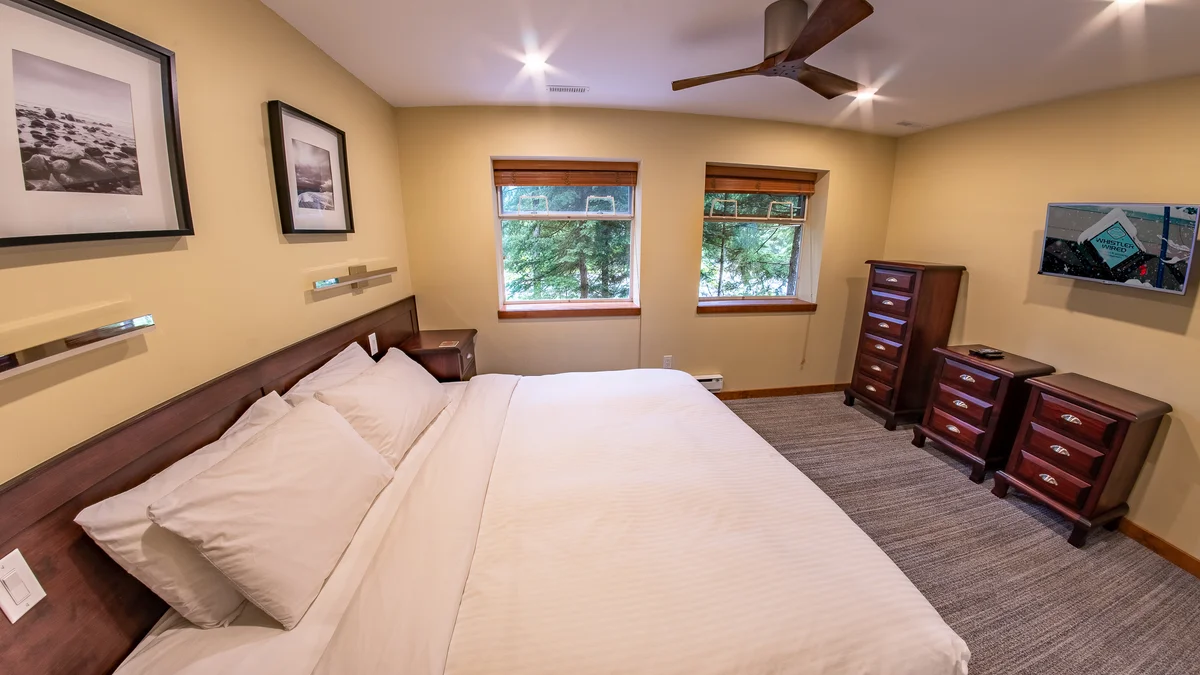 Bedroom 3 - King or Two Twins