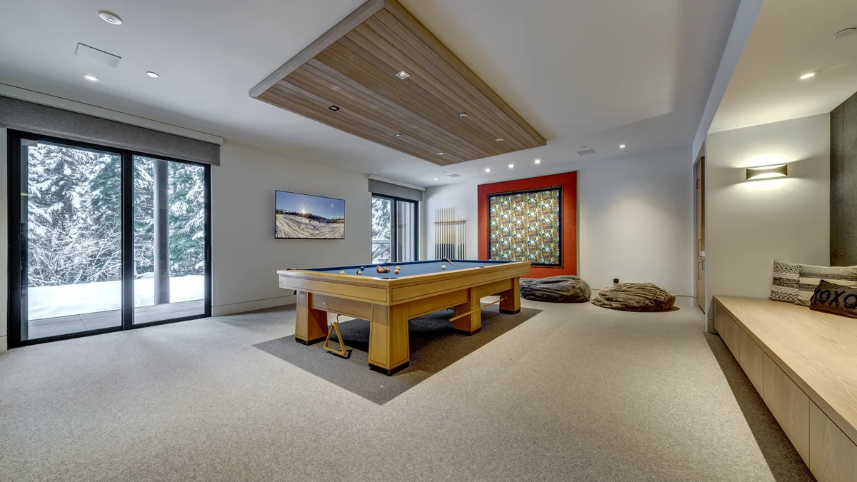 Pinnacle Ridge 03