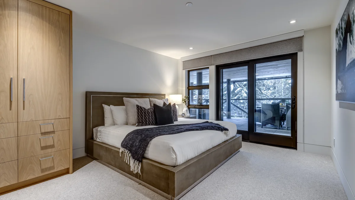 Pinnacle Ridge 03