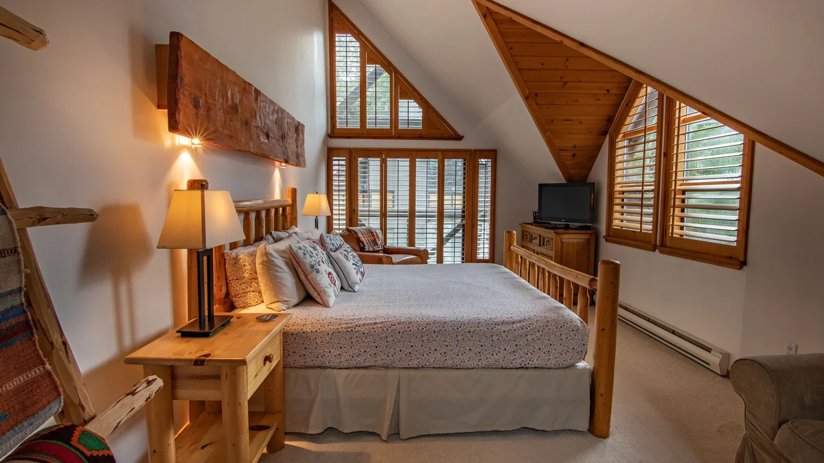 Bedroom 1 - King & Double Sofa Bed