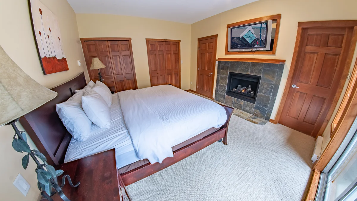 Master Bedroom - King