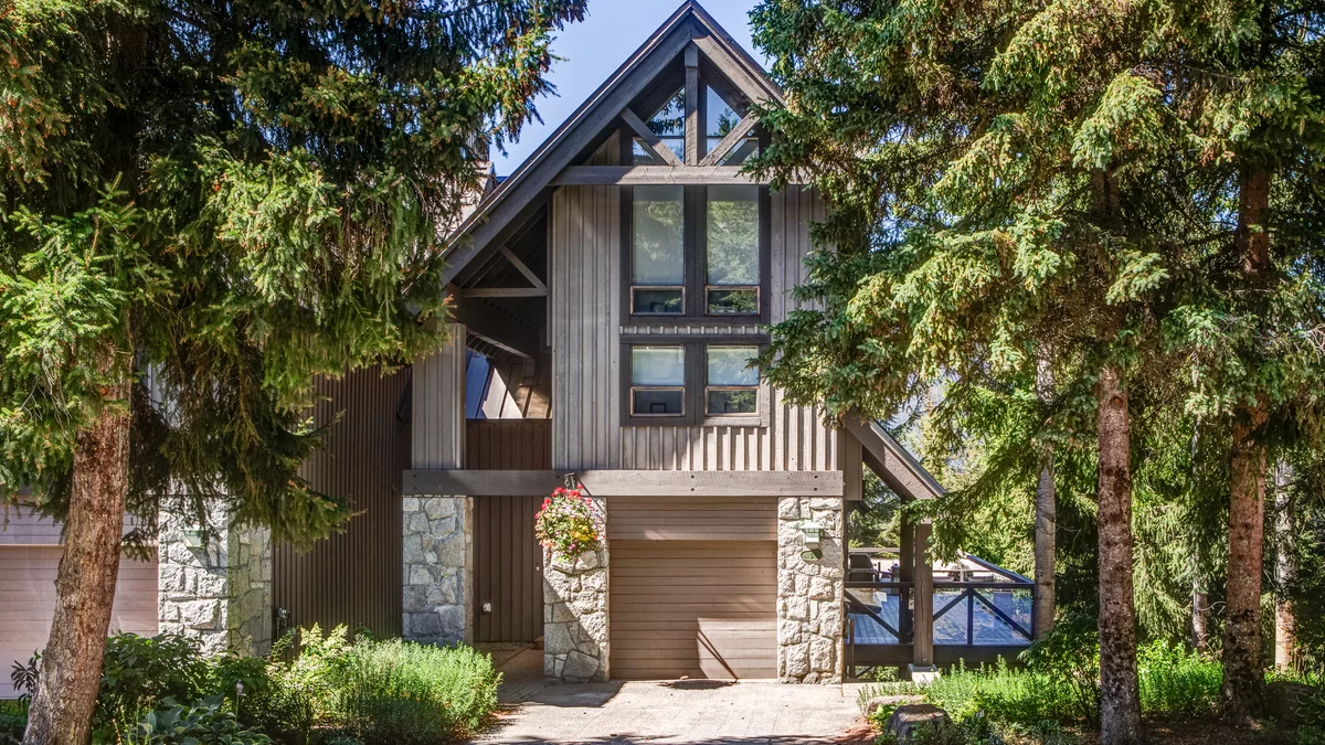 Pinnacle Ridge 05