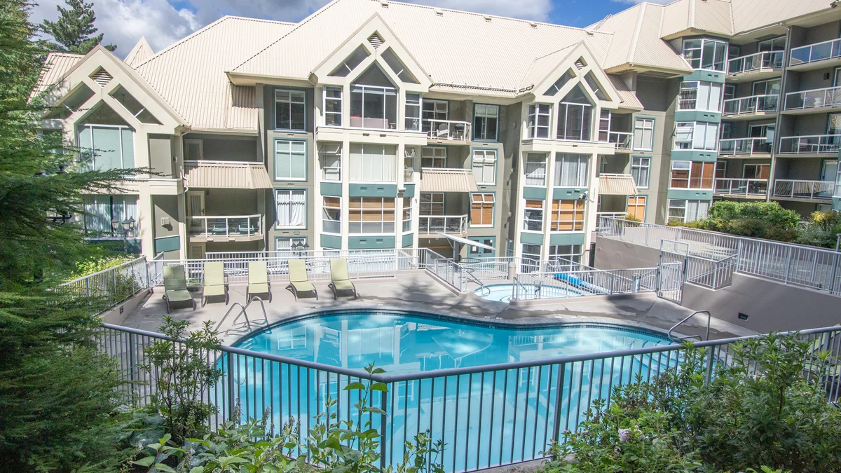 Common Area Pool
