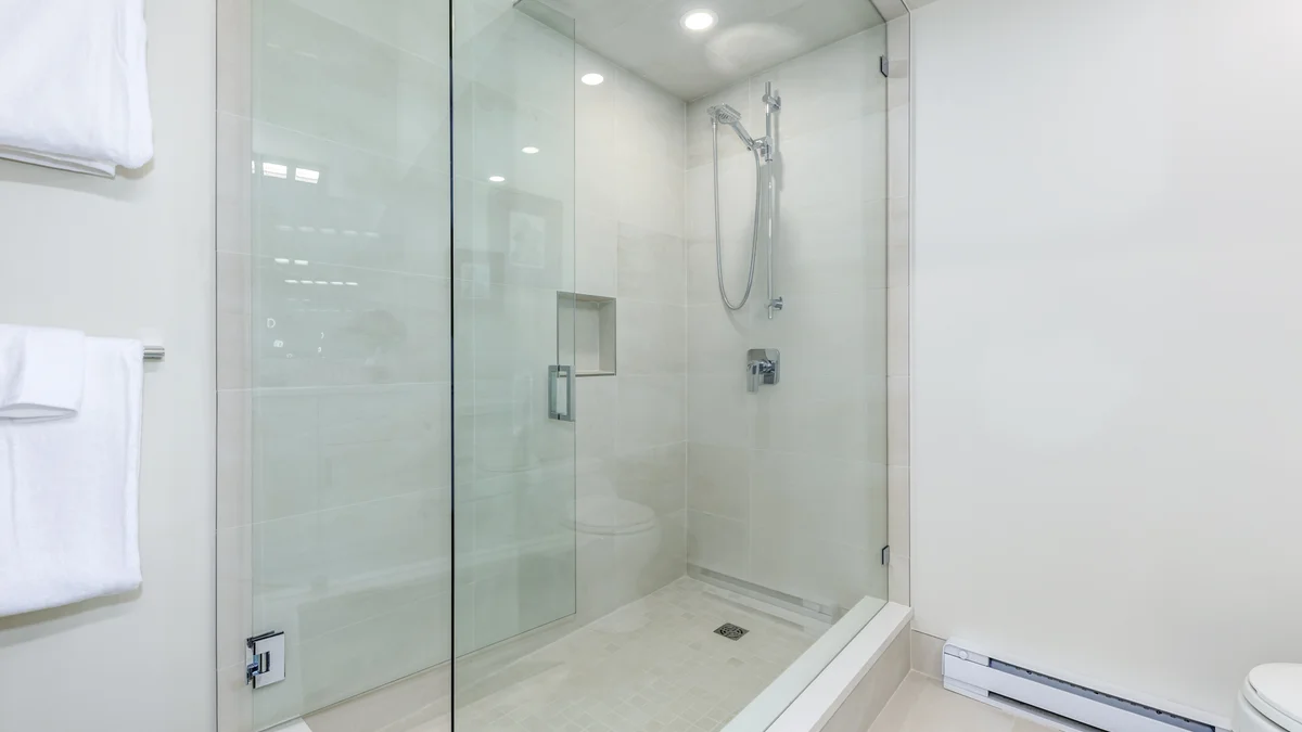 Bedroom 1 Ensuite