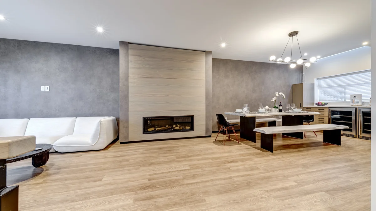 Living and dining area