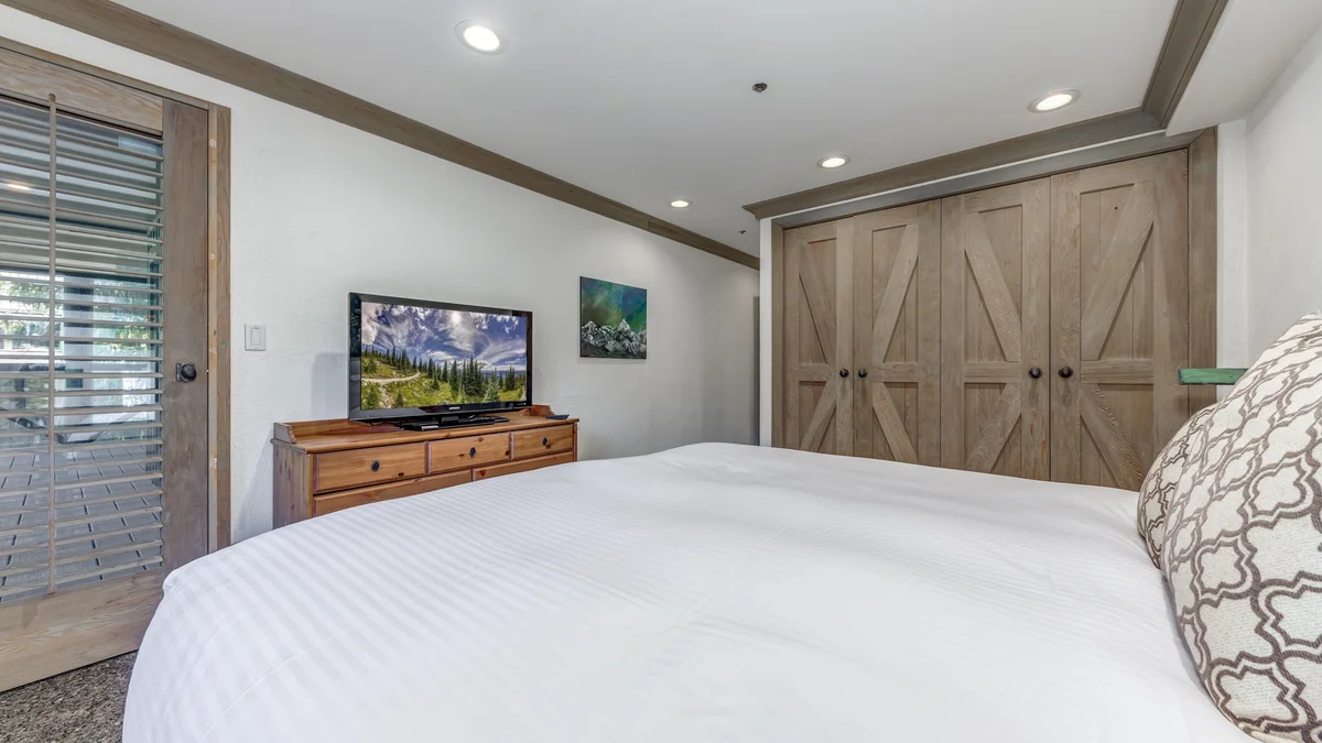 Pinnacle Ridge 05