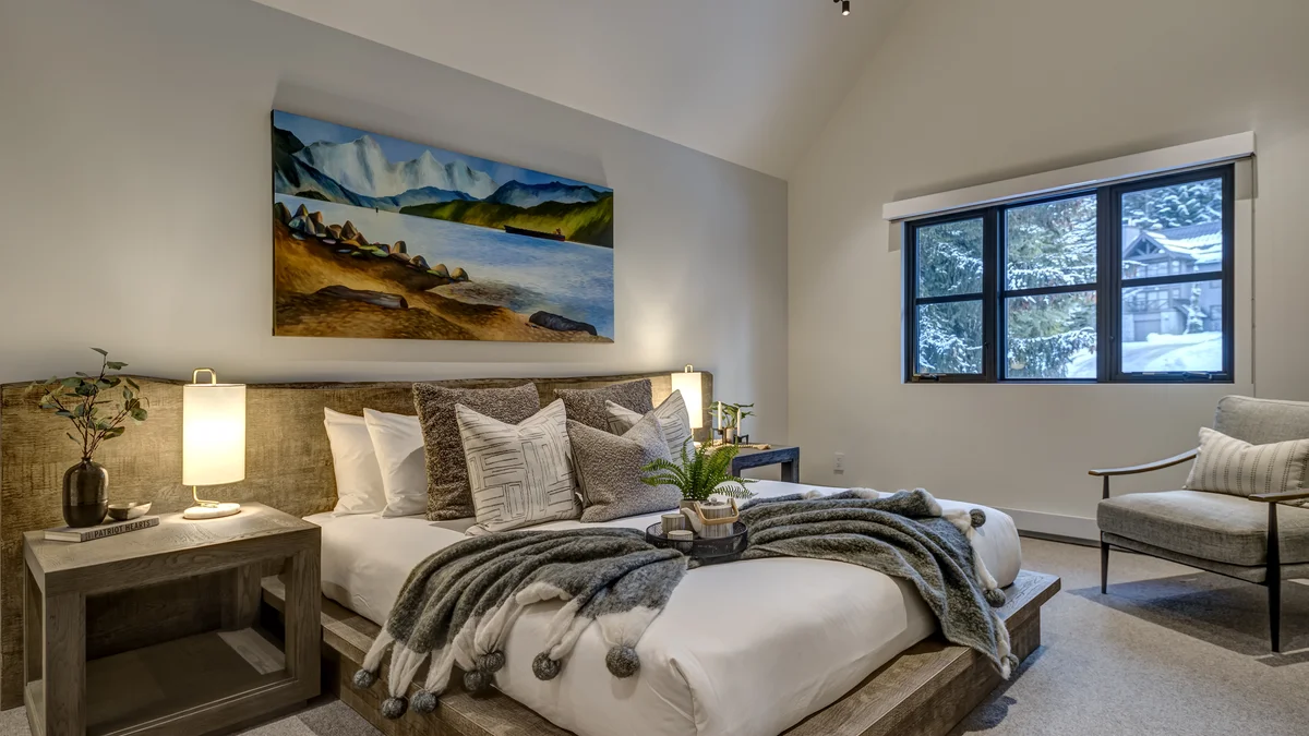 Pinnacle Ridge 03