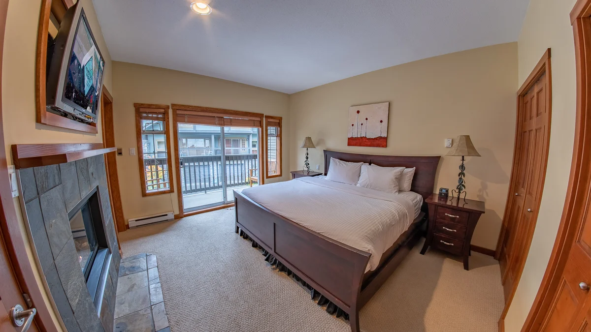 Master Bedroom - King
