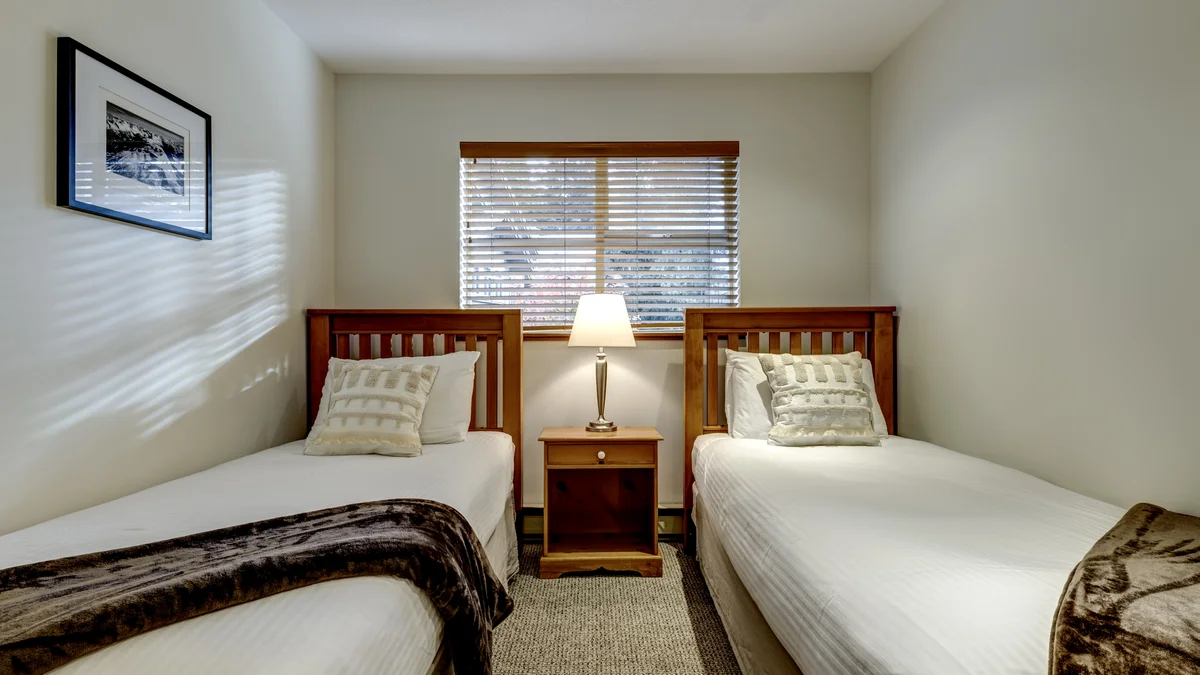 Bedroom 3 - 2 Twins or King