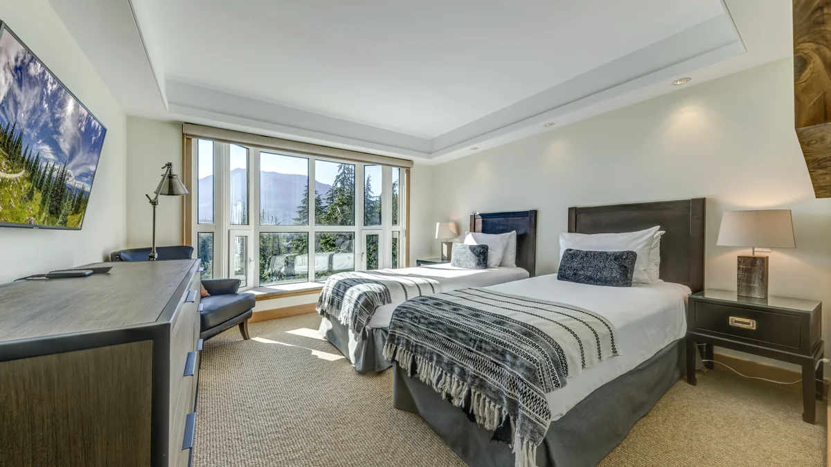 Le Chamois 504 - Upper Village