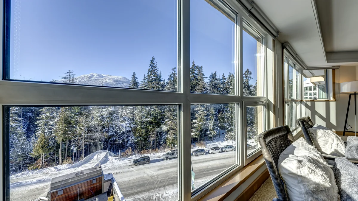 Le Chamois 504 - Upper Village