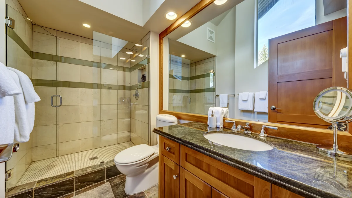 Master Bedroom - Ensuite