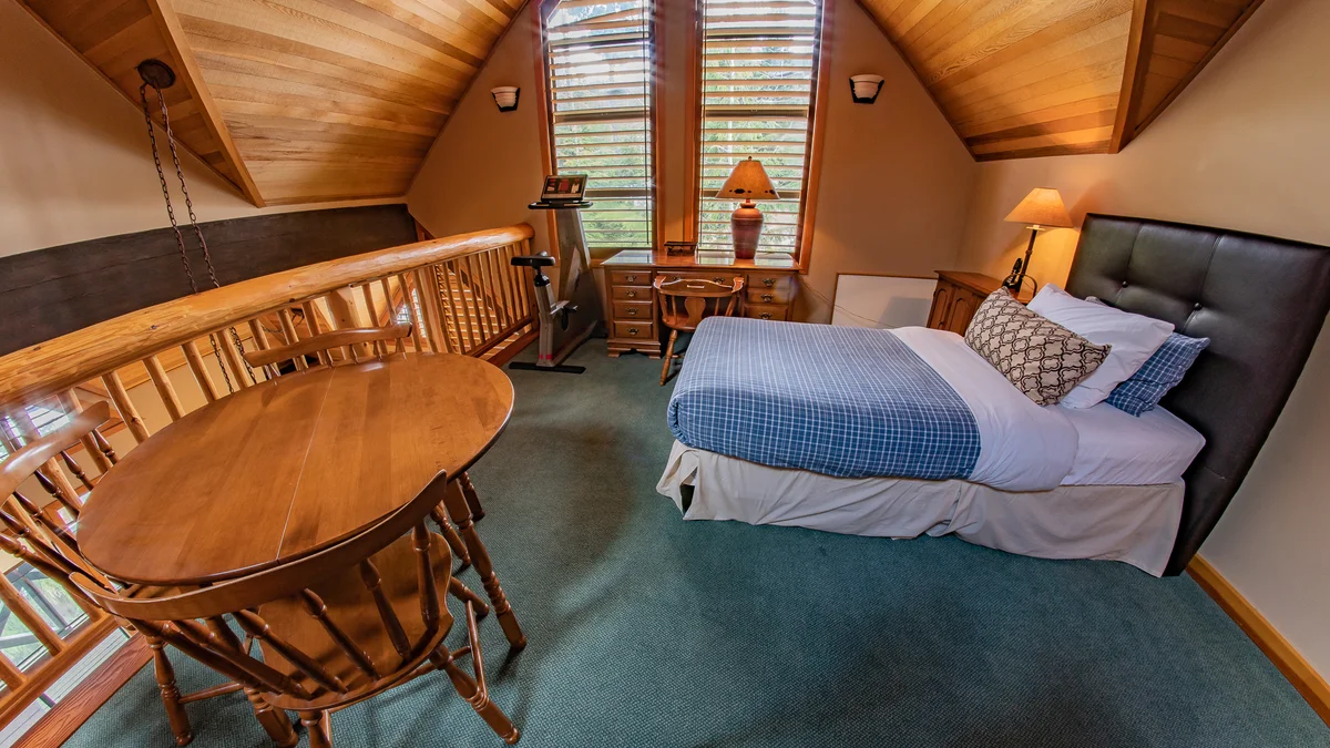 Loft - Twin Bed