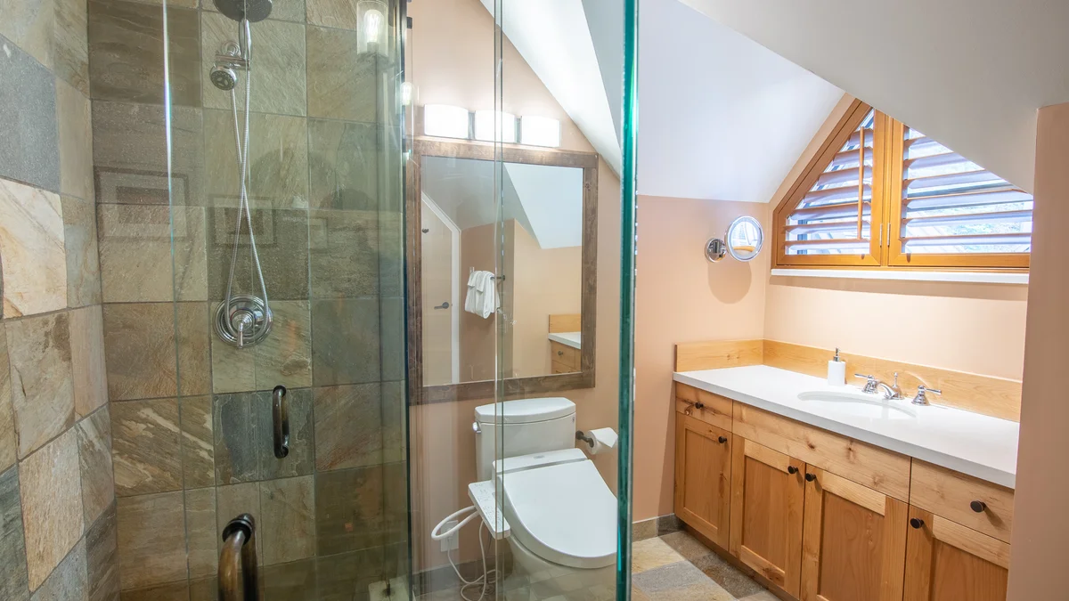 Master Bedroom Ensuite
