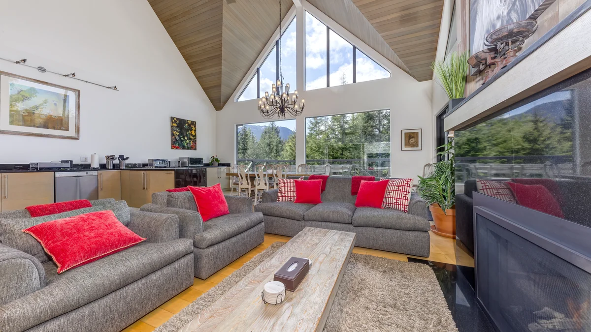 Pinnacle Ridge 05