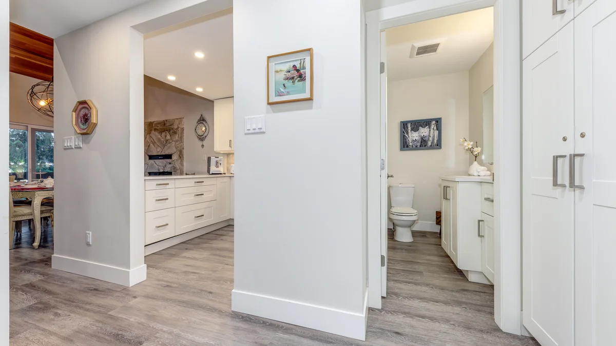 Washroom Main Level