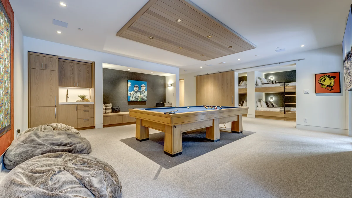 Pinnacle Ridge 03