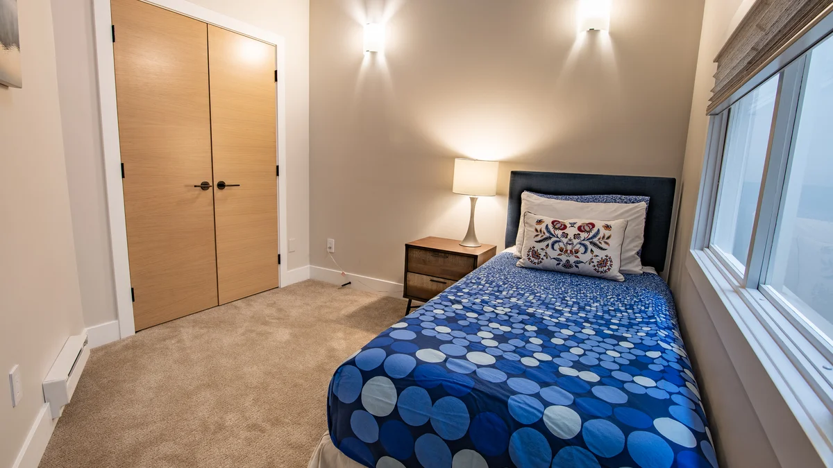 Bedroom 2 - Twin
