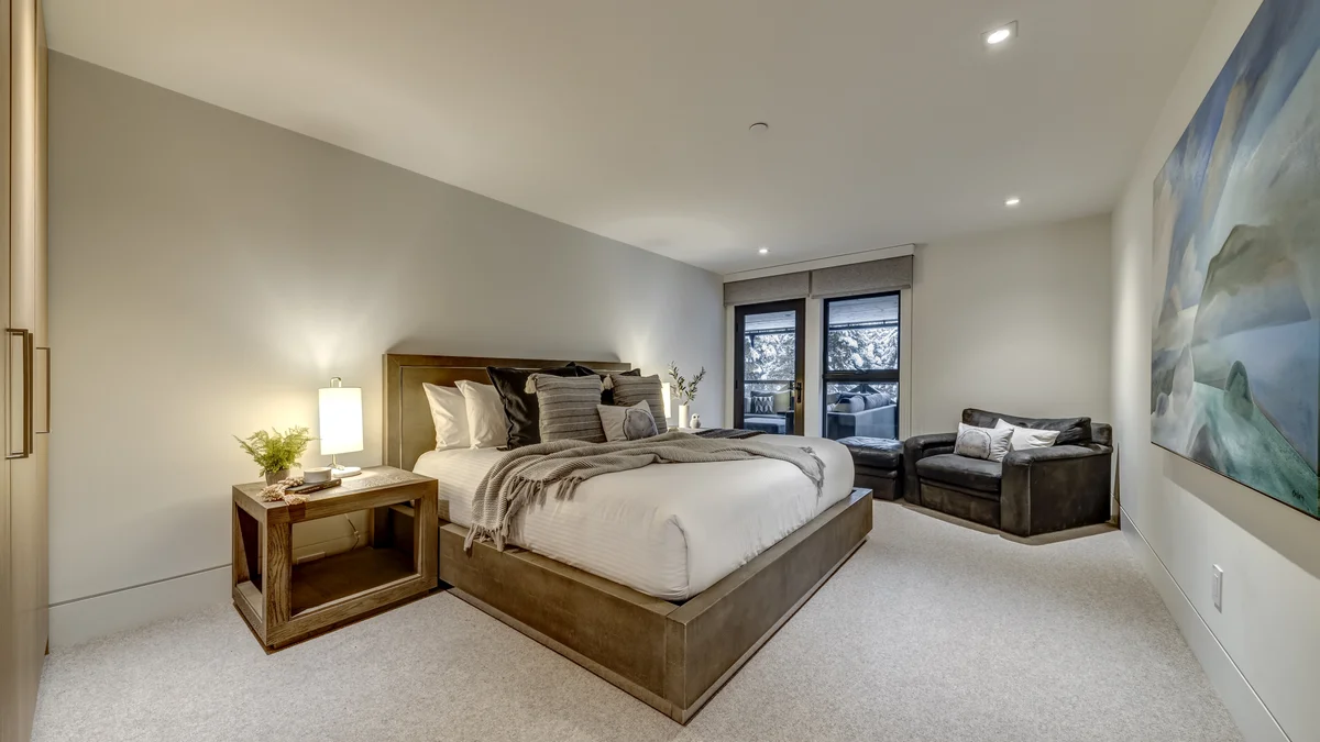 Pinnacle Ridge 03
