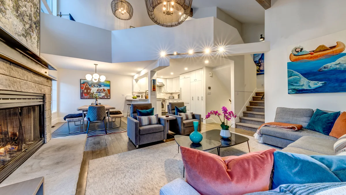 Living Room + Gas Fireplace