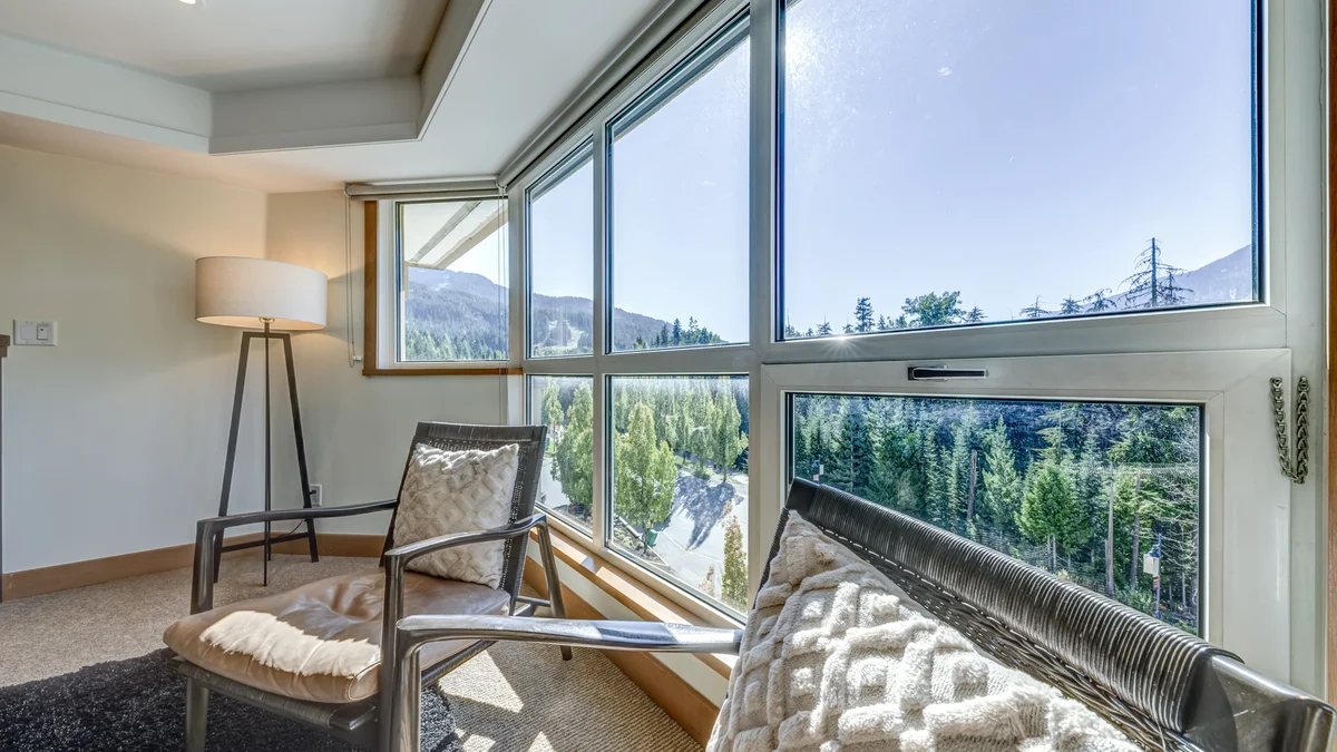 Le Chamois 504 - Upper Village