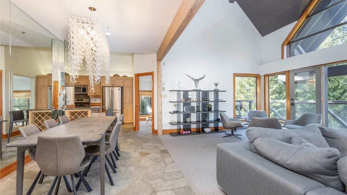 Pinnacle Ridge 06