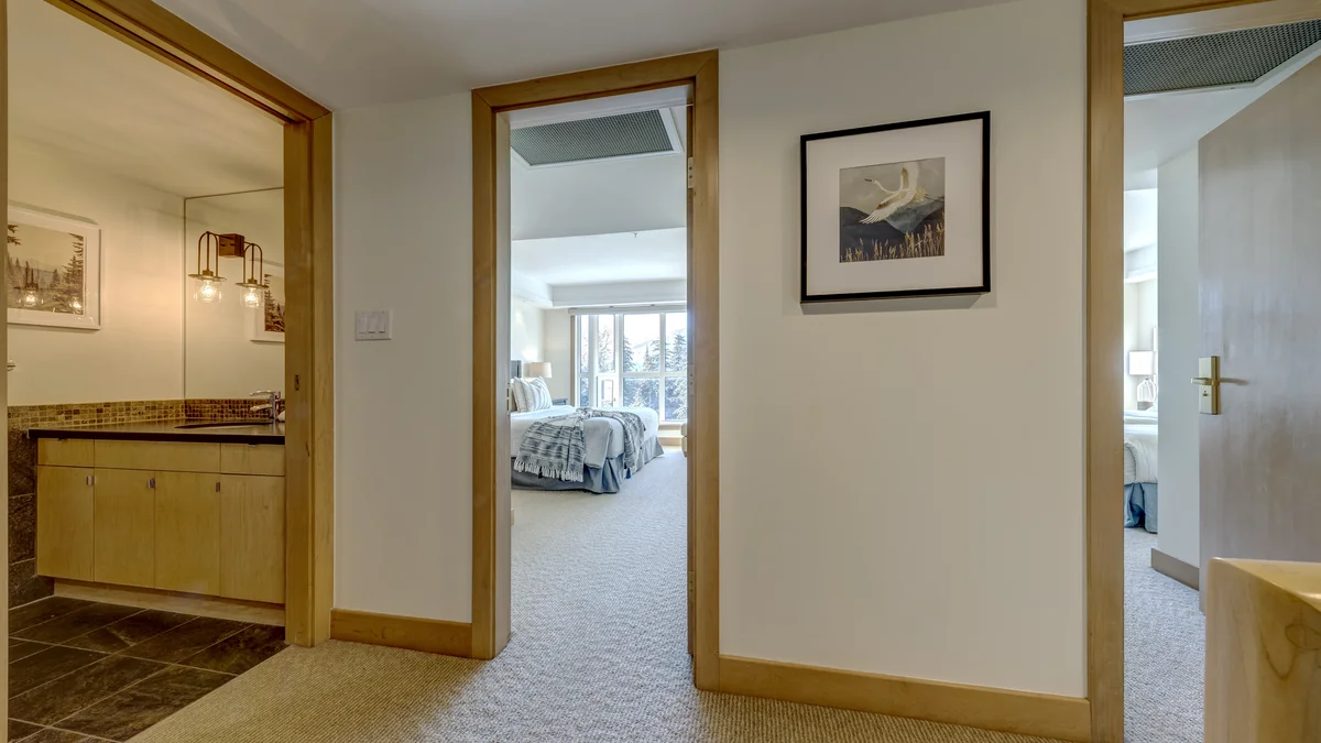 Le Chamois 504 - Upper Village