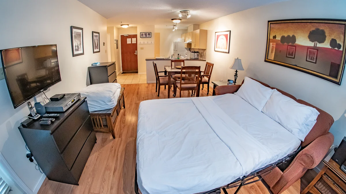 Glacier Lodge 205