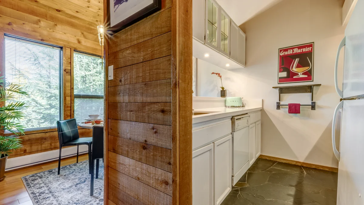 Main Floor Bathroom