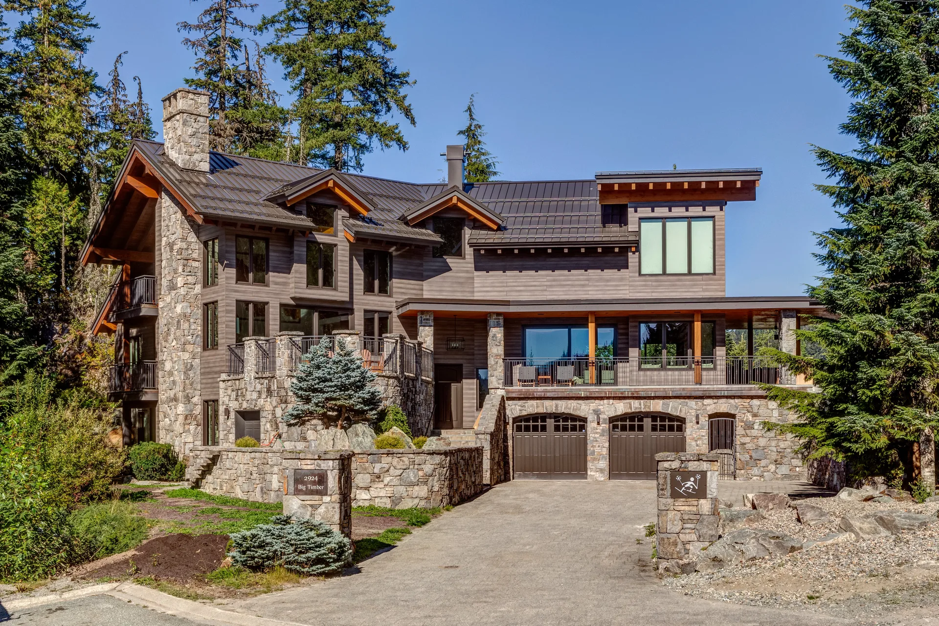 Whistler vacation homes that can be booked together for larger groups